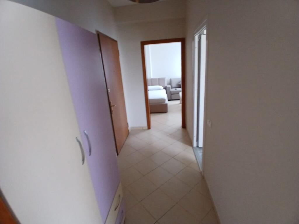 Appartamento 2+1+1 con Balcone in Affitto