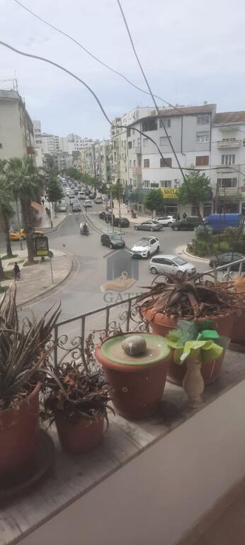 Shitet, Apartament 2+1, Stacioni i Trenit, Durres