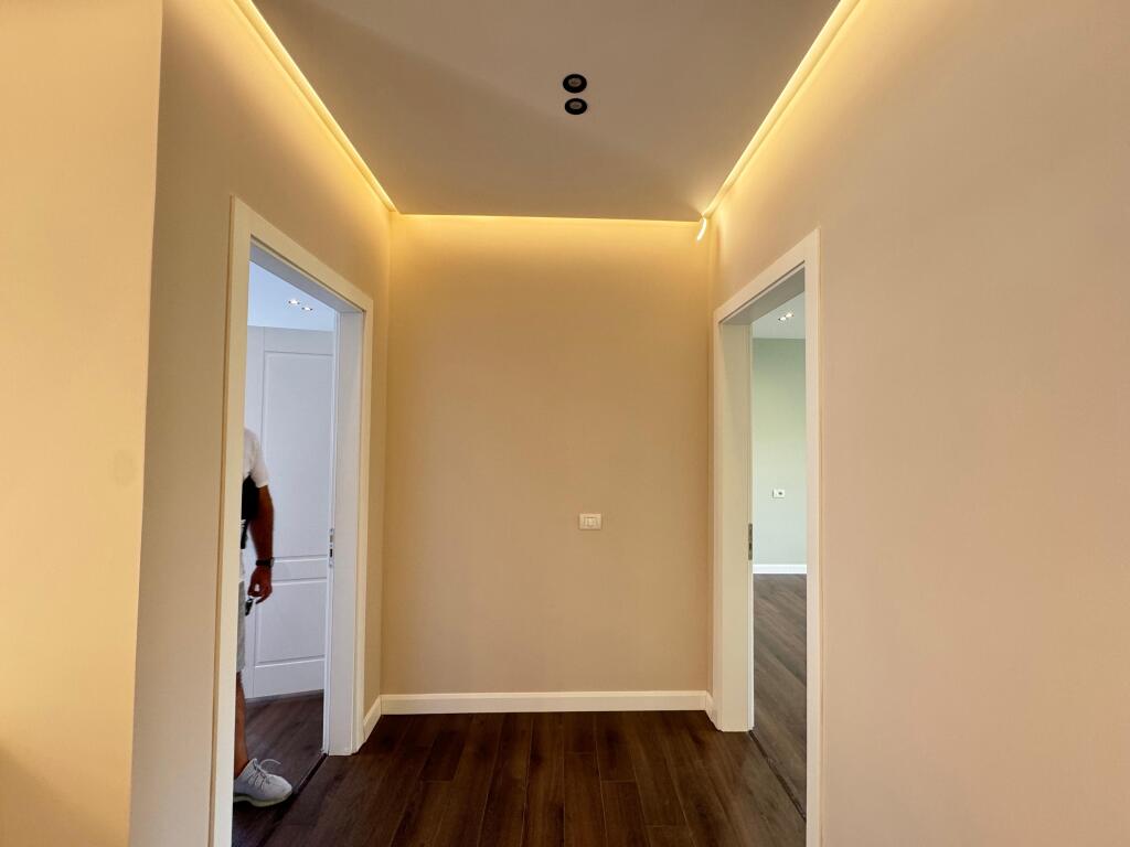 🏡 Qera Apartamet 2+1+2 📍Kopshti Botanik, Rruga Selita Vjeter💶Cmimi 55.000 Leke/ muaj