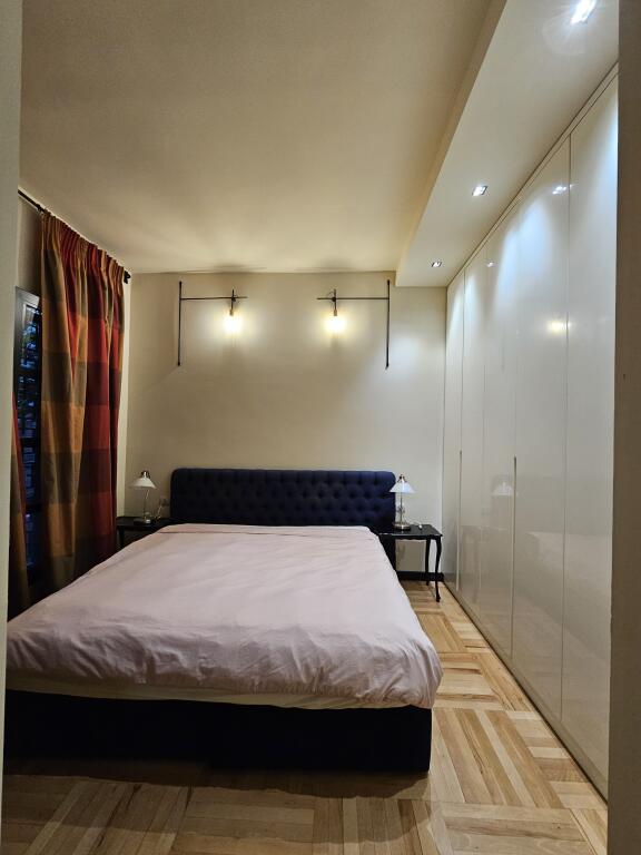 Jepet me Qera: 2+1 &amp; 1 Ballkon* *(📍Bigmarket.Prane Kristal centre )* - Kt.1 - *70.000 leke€/Muaj* - Sp.100 m² || Zone teper e Qete