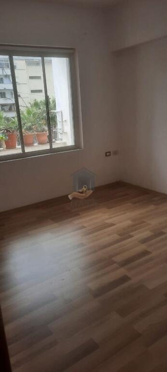 Shitet, Apartament 2+1, Stacioni i Trenit, Durres