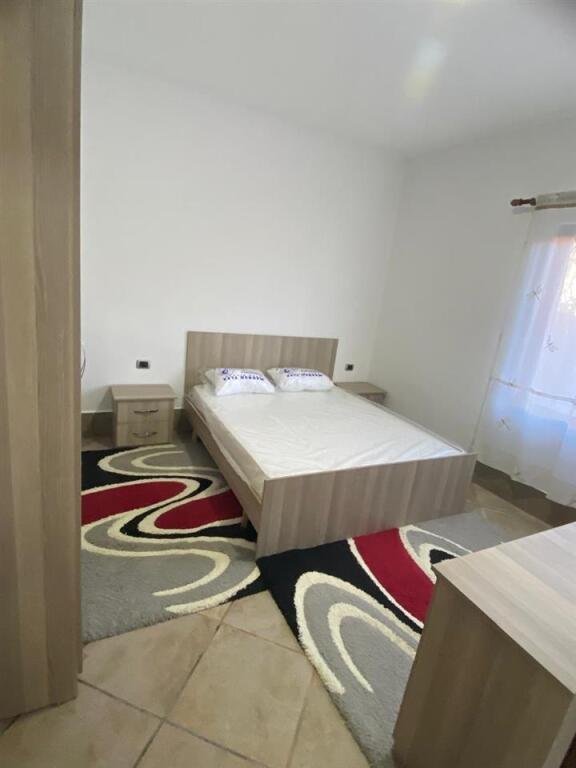 Appartamento 1+1 a Komun Vicino a Krisatalit
