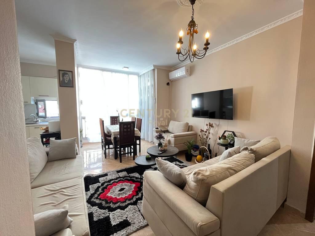 VENDESI APPARTAMENTO 2+1+2 A ASTIR 130,000 €
