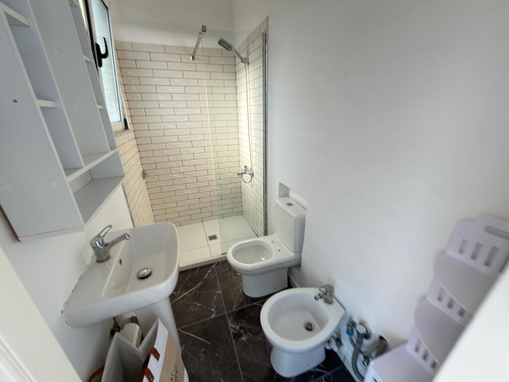 ✨ Qera Apartament 2+1 📍 Ish Parku i Autobuzave, Rr. Ndre Mjeda Çmimi 55.000 Leke/Muaj
