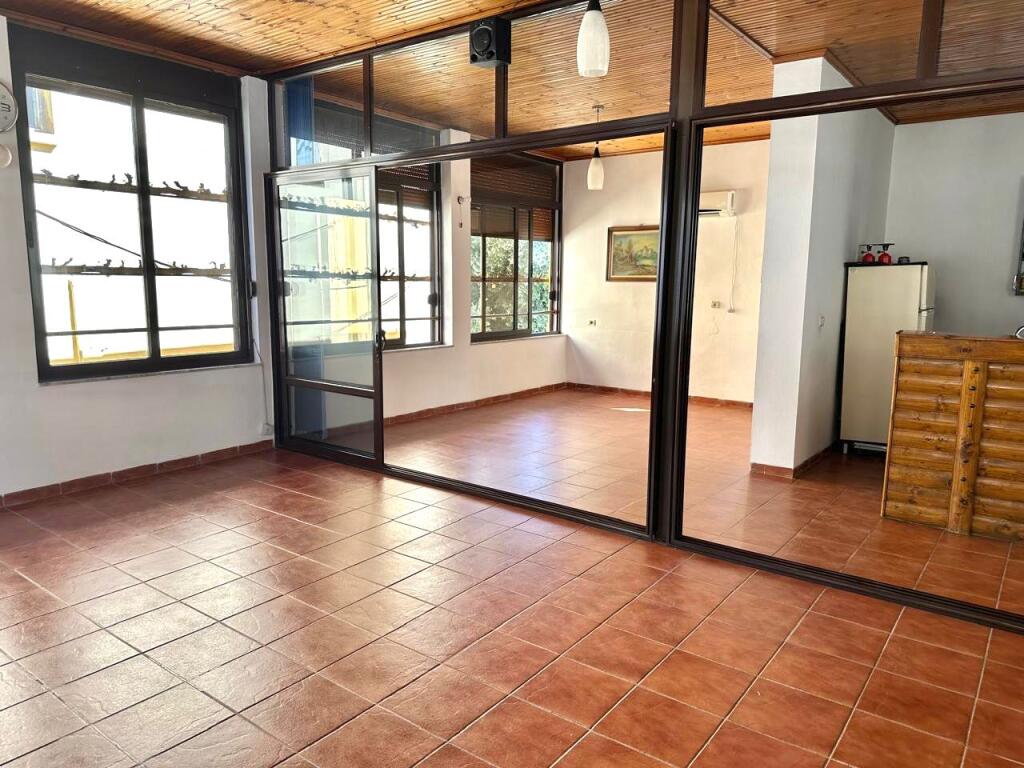 Business Premises For Rent: 73m²📍 Kavaja Street – Behind Turkish Sofra Price: 64,000 Leke / Month - The premises are RENTED EMPTY as in the photo