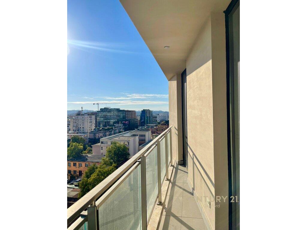 OFFICE SPACE FOR RENT IN GOLDEN TOWER RESIDENCE! 700 € /Month