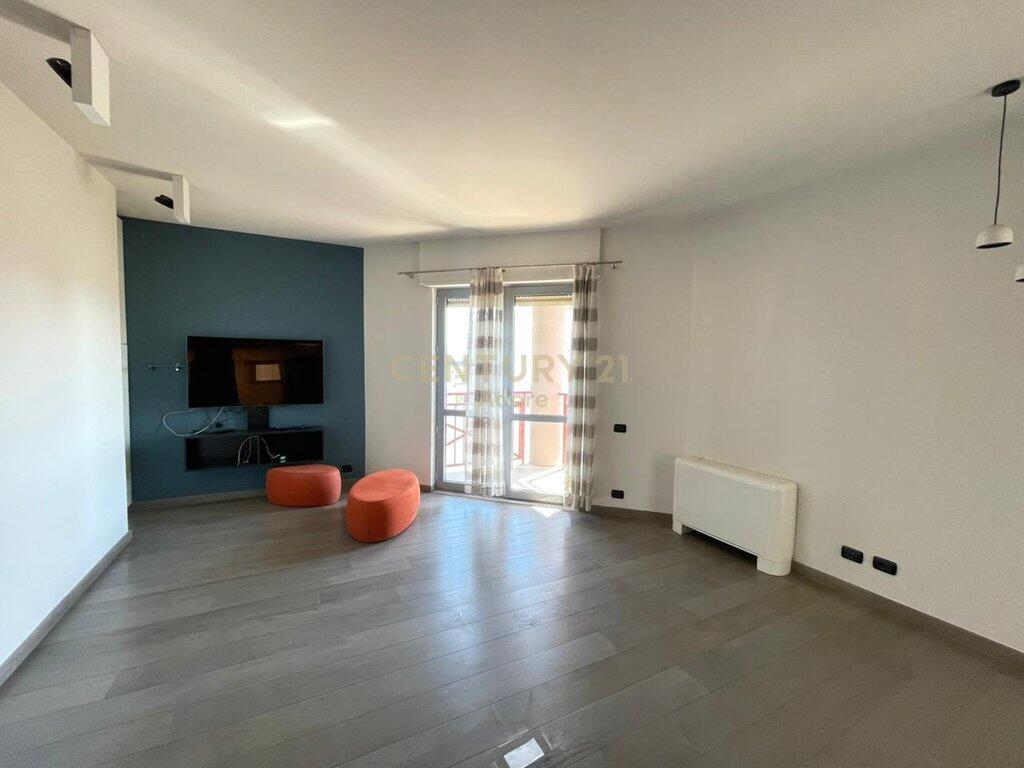 APARTMENT FOR RENT FOR OFFICE AT TORRE DRINI, IN THE CENTER OF TIRANA