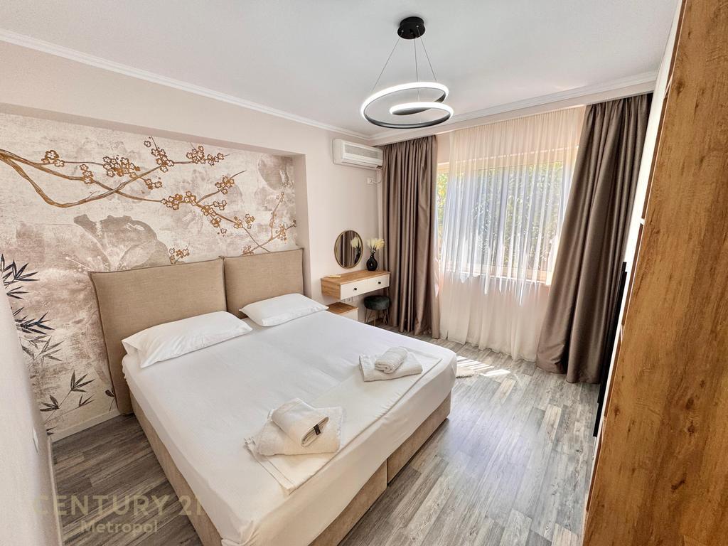 APARTAMENT 1+1 PER QERA TEK 9 KATESHET !