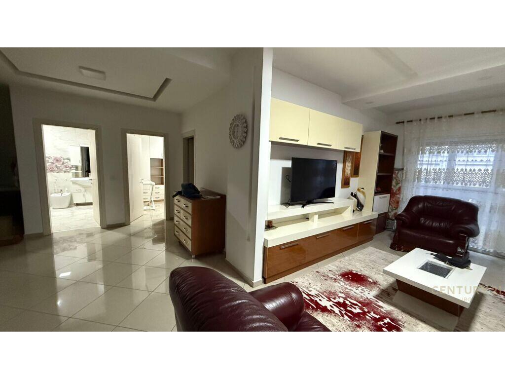 Ne Zog te Zi, Tek Le Bon Jepet Me Qira Apartament 2+1!