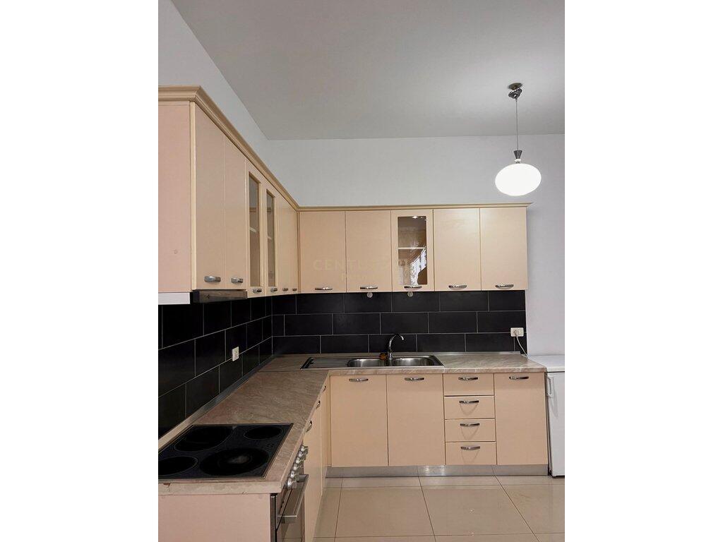 JEPET ME QIRA APARTAMENT 2+1+2 BALLKONE TEK PROFARMA!