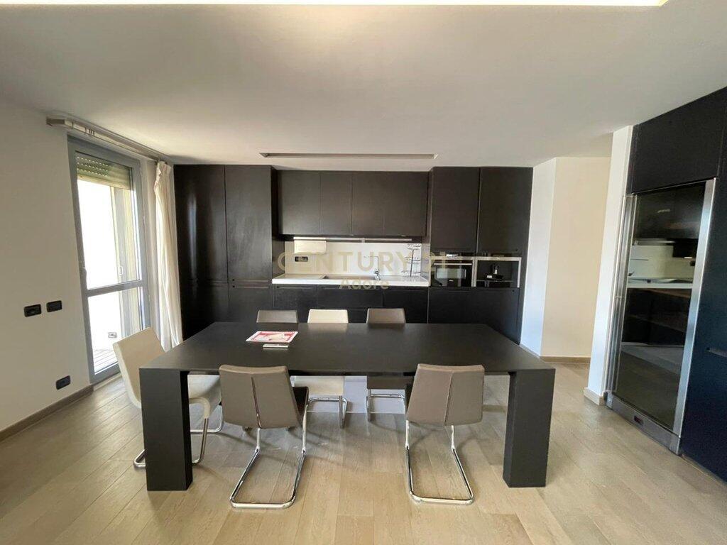 APARTMENT FOR RENT FOR OFFICE AT TORRE DRINI, IN THE CENTER OF TIRANA