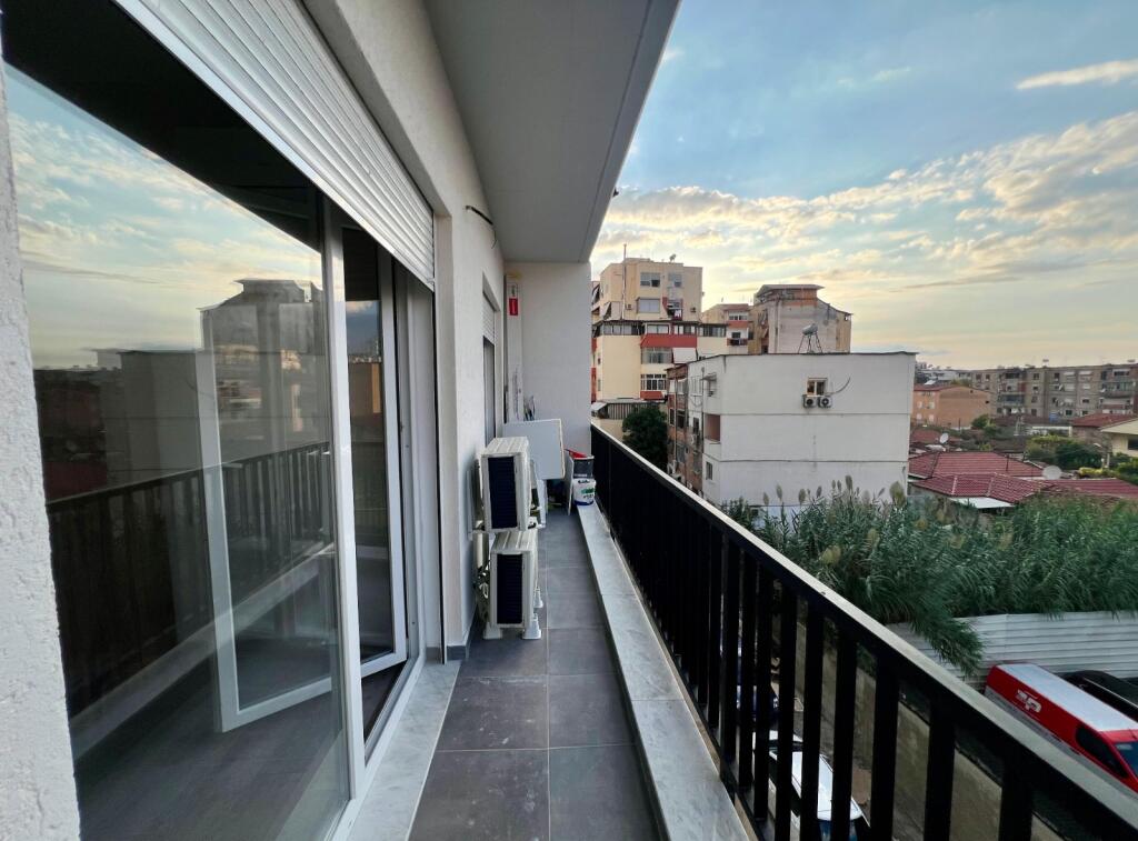 For Rent: 1+1 +1 balcony📍Brryl (Opposite Maternity) - 600€ - 3rd Floor || Area 100m² - 100% New✨