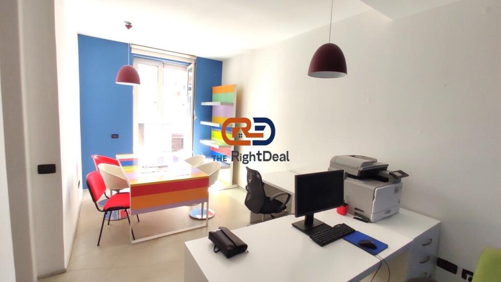 In Bllok, near Roma Cafe, 1+1 apartment for rent for office!!