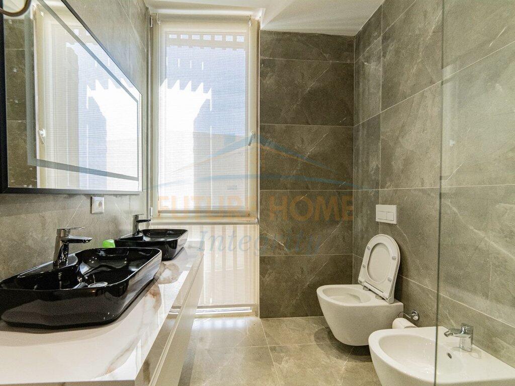 VILLE INDIVIDUALI IN VENDITA A GREEN COAST 1, PALASE