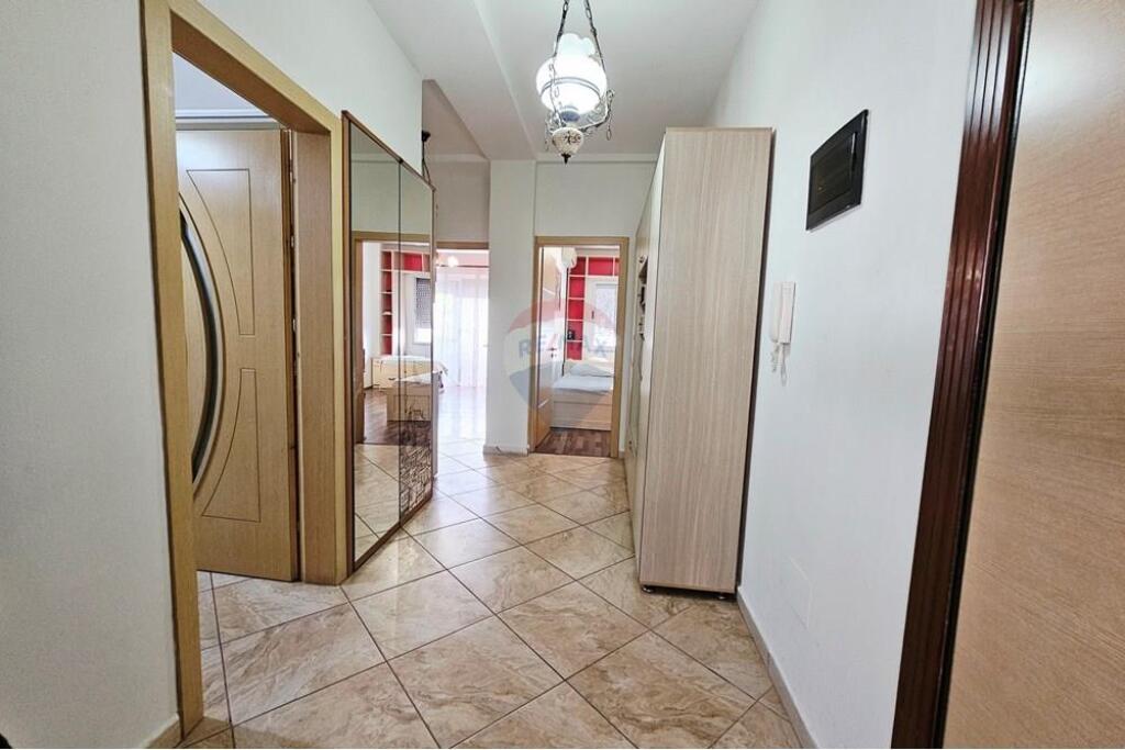Apartament 2 +1 me qira prane Shkolles se Baletit!