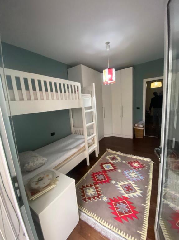 AFFITTASI 2+1+parcheggio Lago Secco 900€