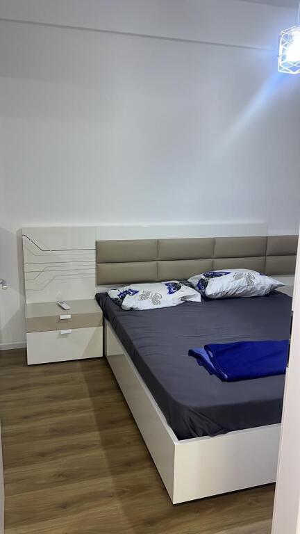 ✨ Jepet me qira apartament 1+1 në një nga zonat më të qeta dhe të kërkuara të Tiranës – Fresk, Rezidenca Oxa 💰 Vetëm 40000 lekë/muaj
