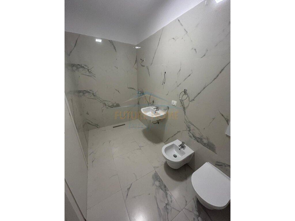 VENDESI APPARTAMENTO 2+1+VERANDA, VIA JORDAN MISJA, QUARTUM RESIDENCE