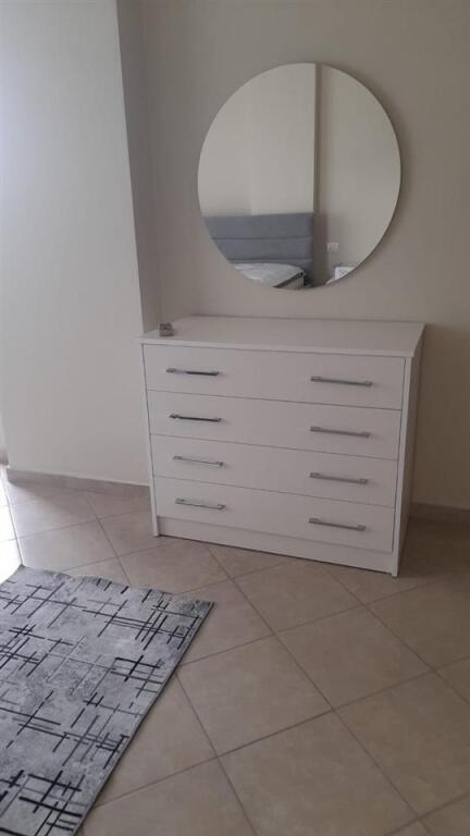 Jepet me qira apartament 2+1+1 ASTIR KOMPLEKSI FRATARI 550€
