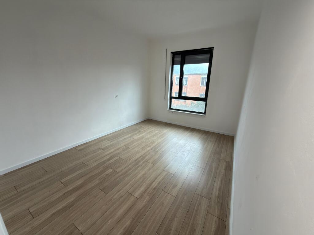 📣 Appartamento 2+1+2 in vendita 📍 Via 5 Maji, Tirana – zona molto richiesta ✨