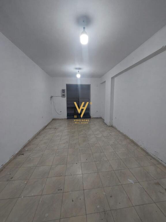 SHOP FOR SALE 50 M2 AT 5 MAJI 100,000 EURO