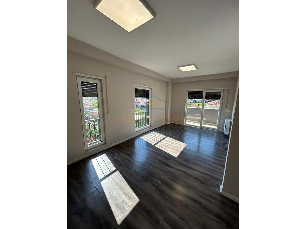 VENDESI APPARTAMENTO 2+1+VERANDA, VIA JORDAN MISJA, QUARTUM RESIDENCE