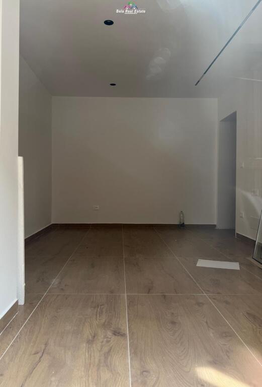 Office for rent 1+1 at Bardhyl Street (ID BZ2697) Tirana