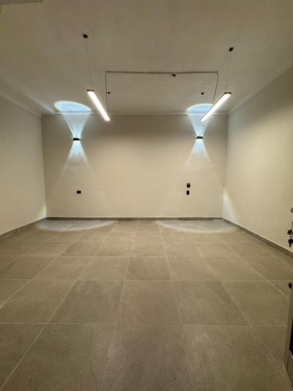 Shop 30m2 for rent at Irfan Tomini Street, Tirana