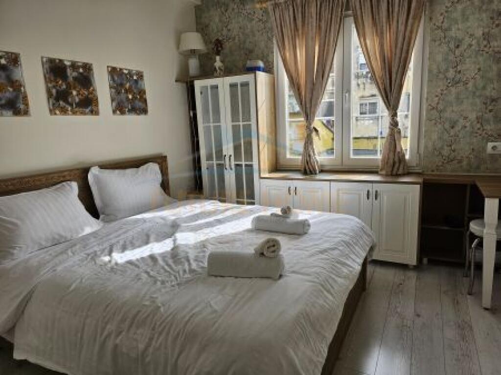 Shitet, Apartament 2+1+2, Rr.Siri Kodra, Tirane.