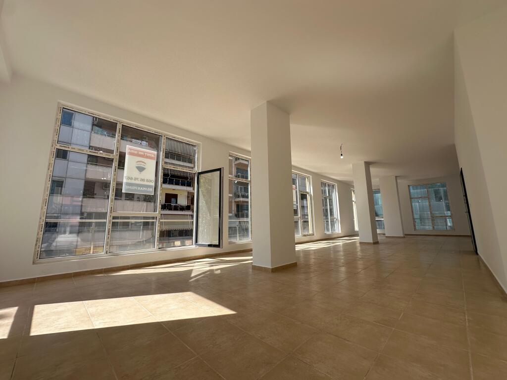 🏢Locale Commerciale in Affitto | 📍Usluga, Stazione Ferroviaria
