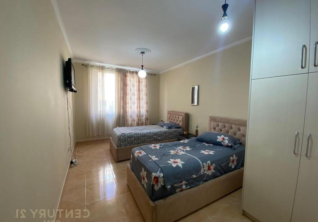 TEK KOMPLEKSI FRATARI ASTIR JAPIM ME QIRA APARTAMENT 2+1M 450 € /Muaj