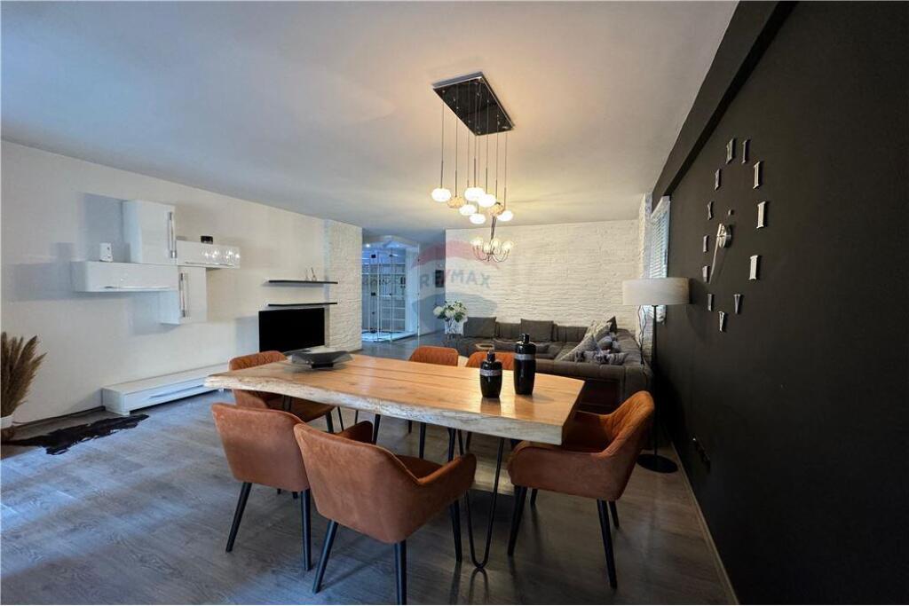 LUXURY APARTMENT FOR RENT ---PARIS MUNICIPALITY