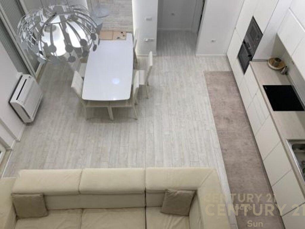 Apartment 2+1+Parking Space for sale at Dry Lake