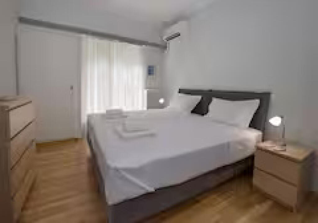Apartment 2+1 For Rent at Tek Oxhaku (ID B221183) Tirana.