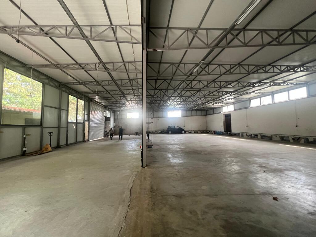 WAREHOUSE FOR RENT 650 m² WITH ACCESS TO MYSLYM KETA STREET AND THE NORTH RING ROAD   