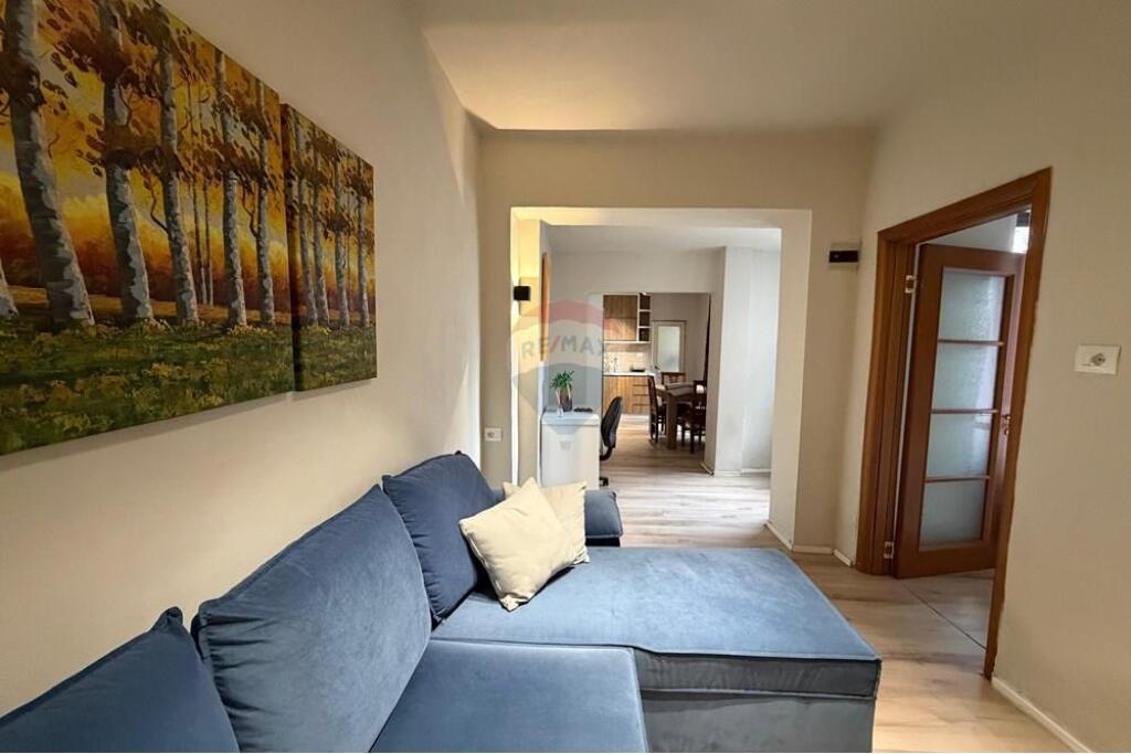 Private house 1+1+parking space for rent Rr.Dibres! Private house 1+1+parking space for rent Rr.Dibres!