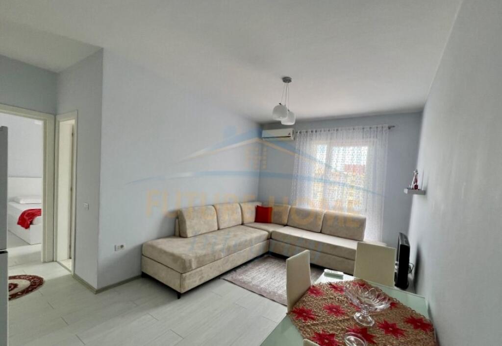 Affitto, Appartamento 1+1, Laprakë, Tirana.