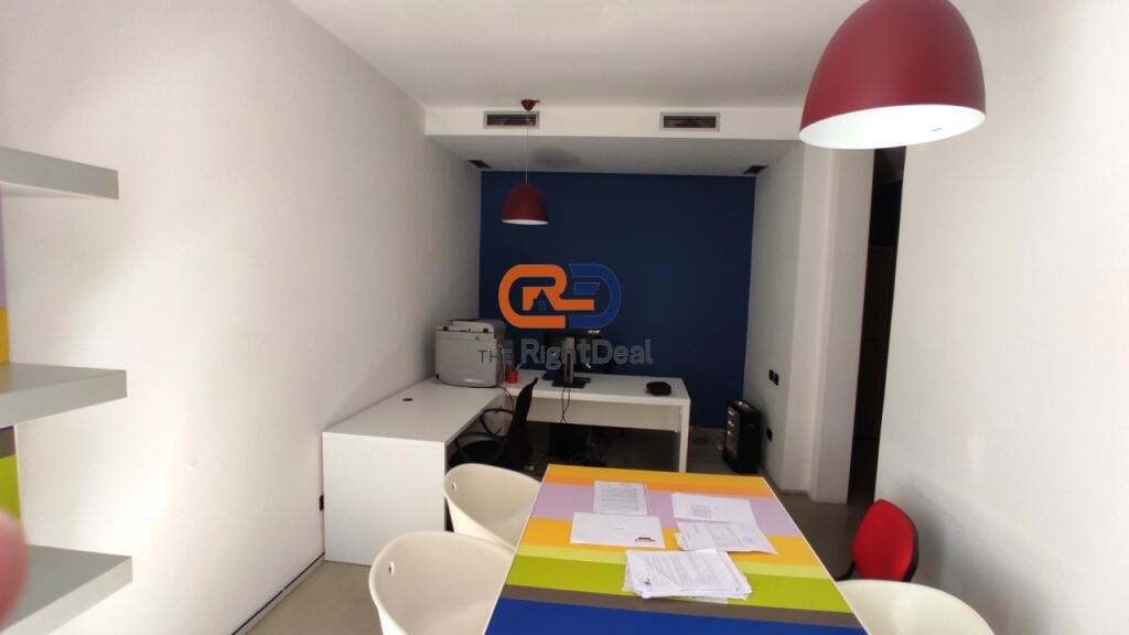 In Bllok, near Roma Cafe, 1+1 apartment for rent for office!!