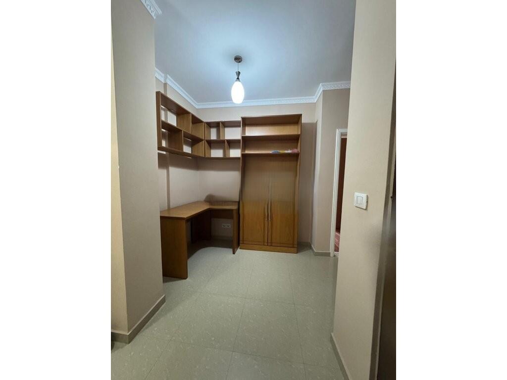 AFFITTIAMO APPARTAMENTO 2+1 VICINO A 5 MAJI! 550 € /Mese