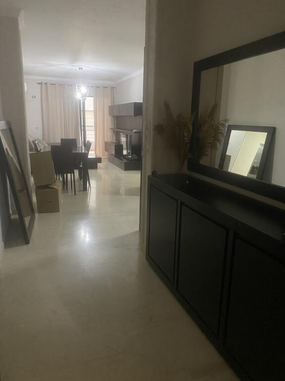 1+1, arredato presso l'hotel radison, lago secco, 600 euro