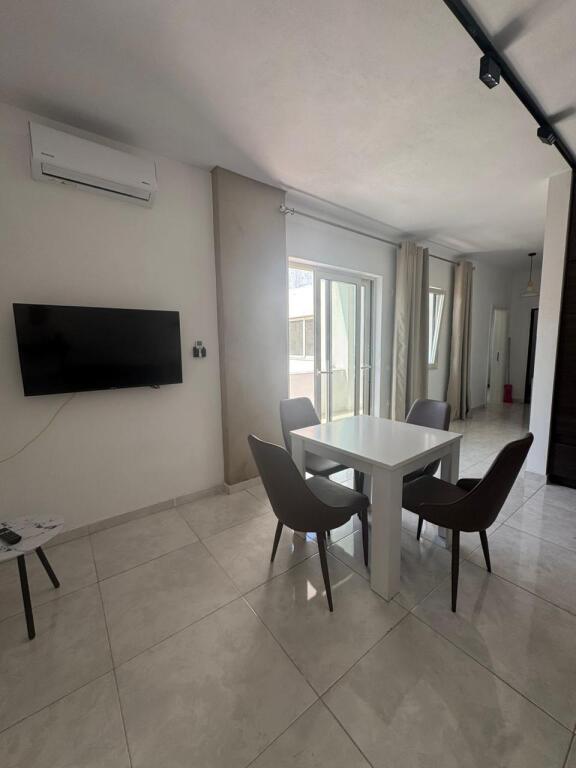 IN VENDITA APPARTAMENTO 1+1 📍 Spiaggia – Ruota Rossa, Durrës
