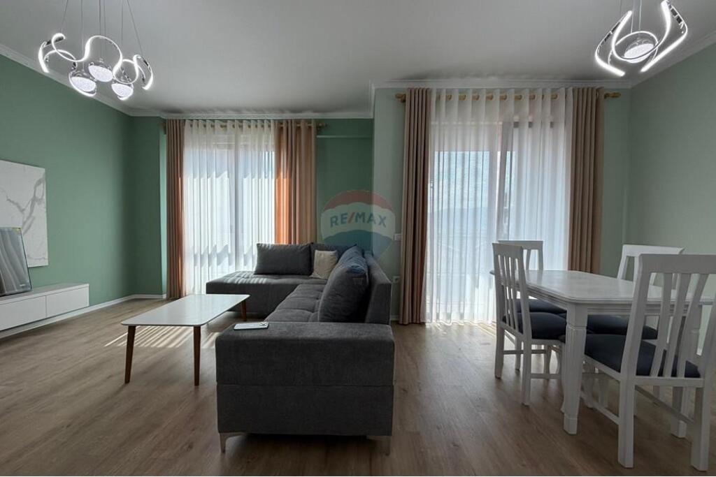 Apartment 2+1 + 2 bathrooms for rent at Myslym Shyri