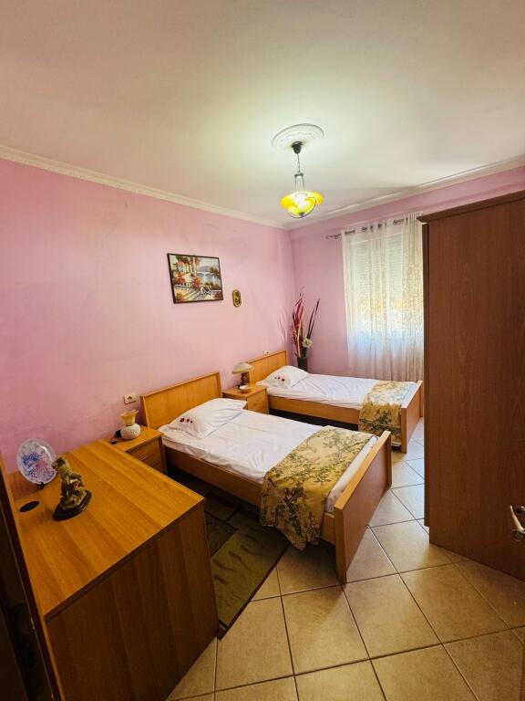 Affittasi 2+1+1 ASTIR AL BAR ARTISTI 550€