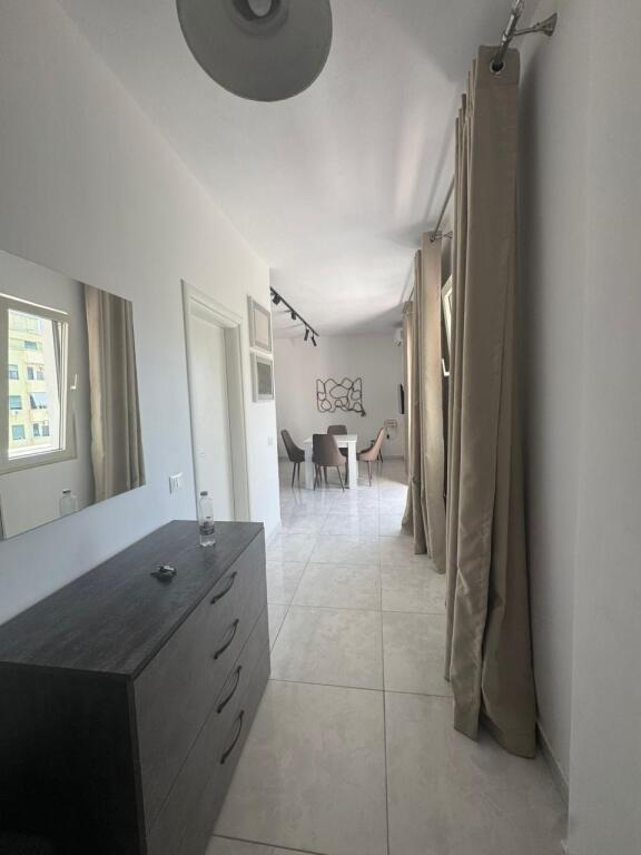 IN VENDITA APPARTAMENTO 1+1 📍 Spiaggia – Ruota Rossa, Durrës