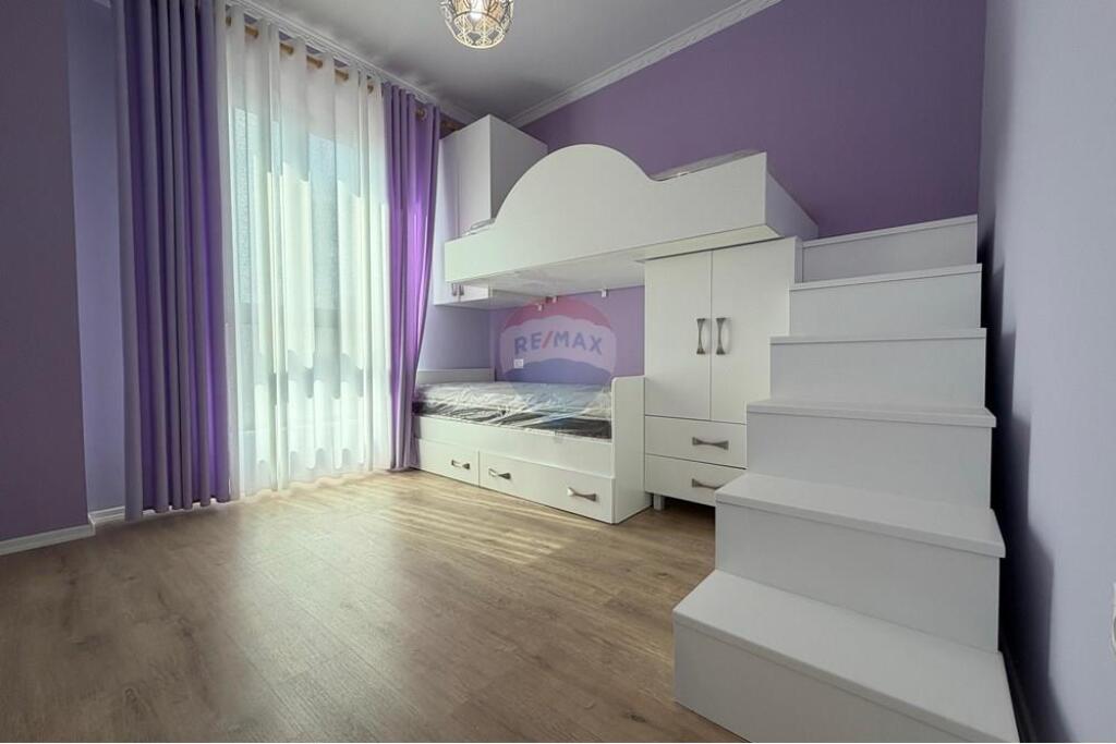 Apartment 2+1 + 2 bathrooms for rent at Myslym Shyri