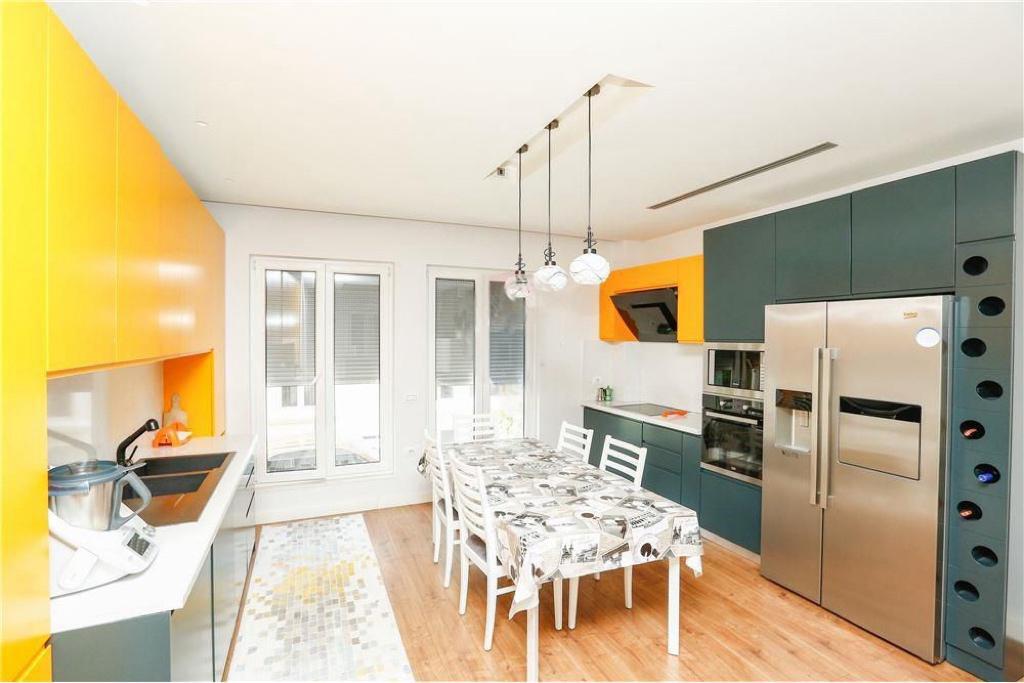 INDIVIDUAL VILLA FOR RENT AT ''WHITE HOUSES'', TEG