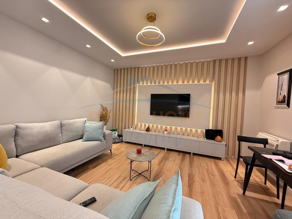 VENDESI APPARTAMENTO 1+1 RESIDENZA SOFIA, TEG, LUNDER
