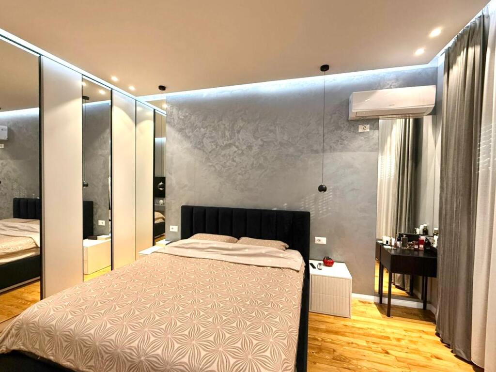 FOR SALE: UNIQUE PENTHOUSE 🔥(250 m2) *(📍 Fresk- Qesarake) WITH SUPER VIEW OF TIRANA || 300,000 Euro || Furnished with super Quality 🏡