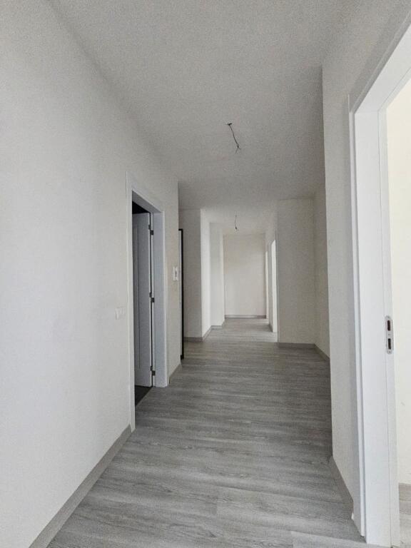 🏢 APPARTAMENTO 3+1+2 IN VENDITA – NUOVO BOULEVARD