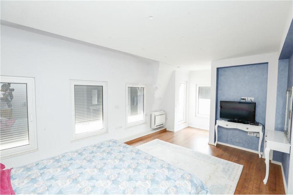 INDIVIDUAL VILLA FOR RENT AT ''WHITE HOUSES'', TEG